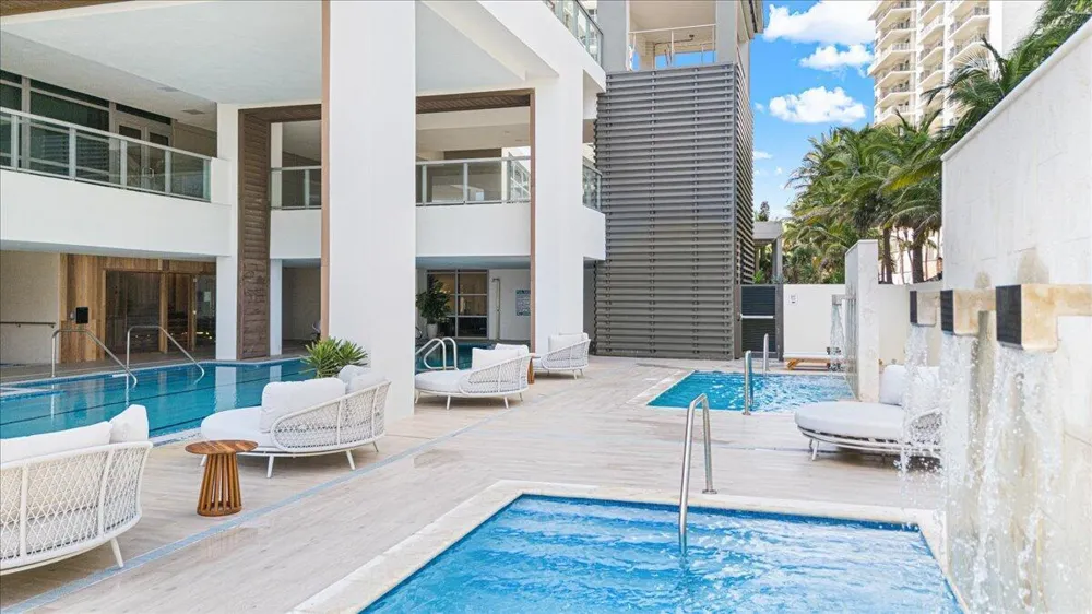 3100 Ocean Drive #P-701 Singer Island, FL 33404
