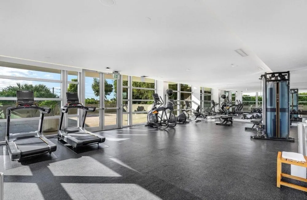 3100 Ocean Drive #P-701 Singer Island, FL 33404