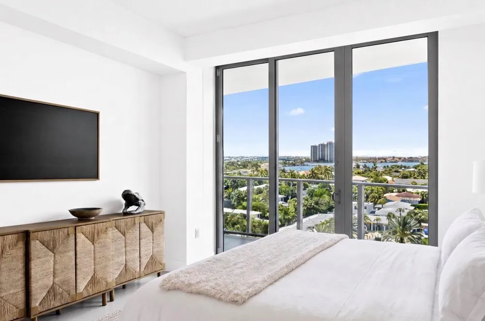3100 Ocean Drive #P-701 Singer Island, FL 33404