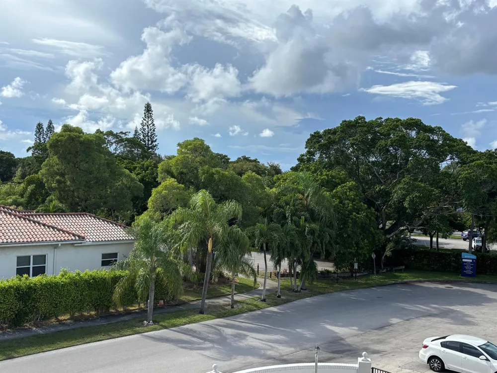 6200 NE 22ND WAY #301 Fort Lauderdale, FL 33308
