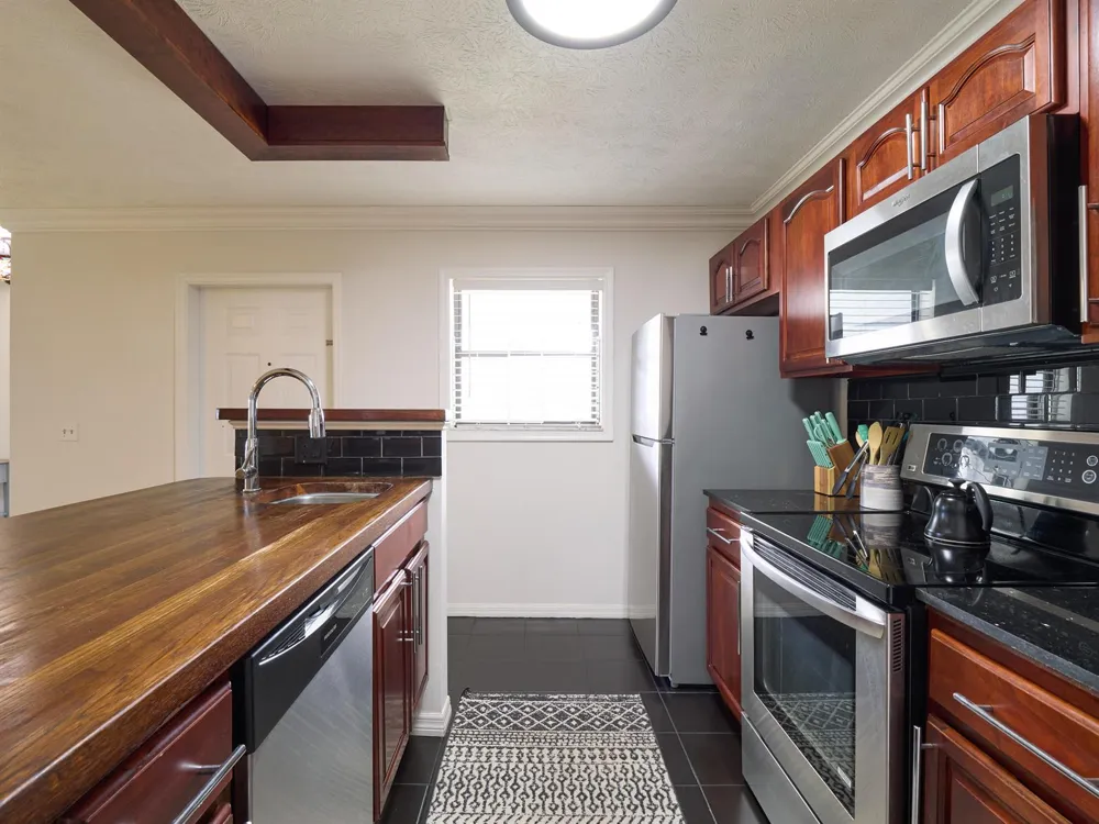 6535 SE Federal Highway #204 Stuart, FL 34994