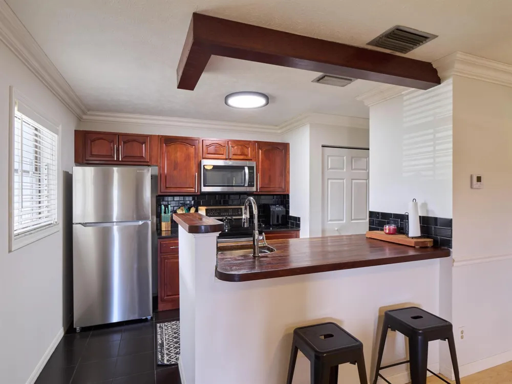 6535 SE Federal Highway #204 Stuart, FL 34994