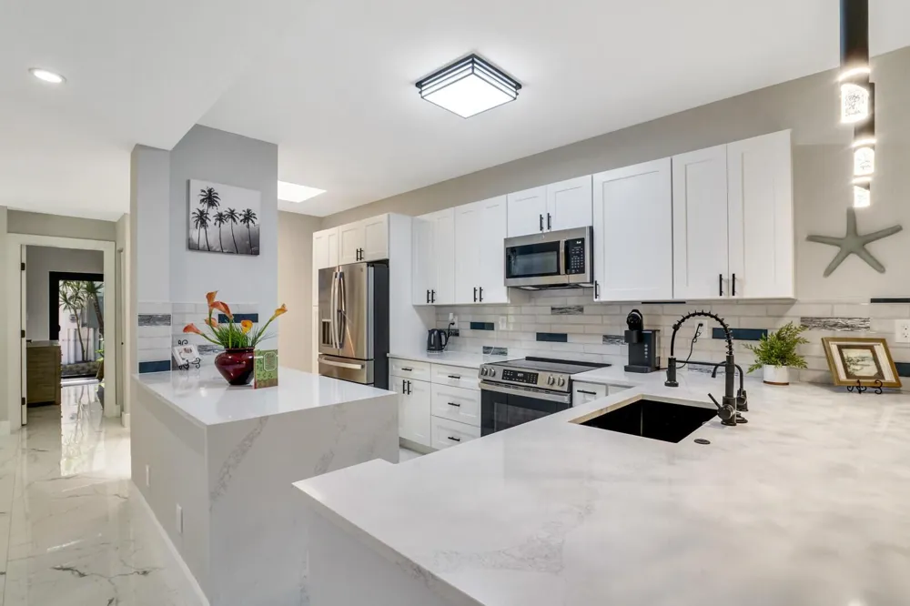 1301 RIVERSIDE DRIVE #19 Pompano Beach, FL 33062