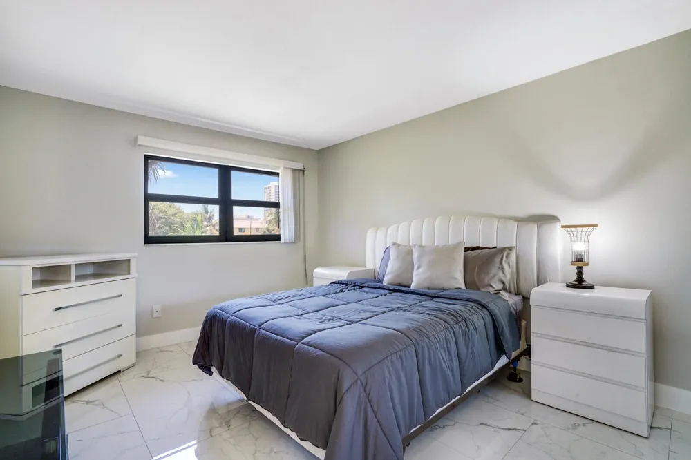 1301 RIVERSIDE DRIVE #19 Pompano Beach, FL 33062