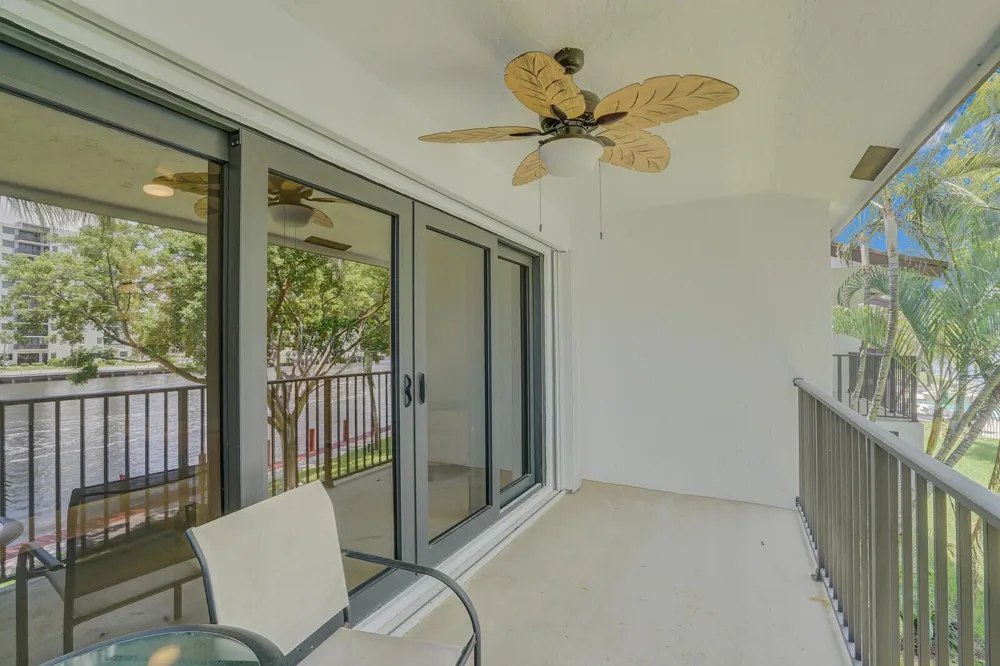 1301 RIVERSIDE DRIVE #19 Pompano Beach, FL 33062