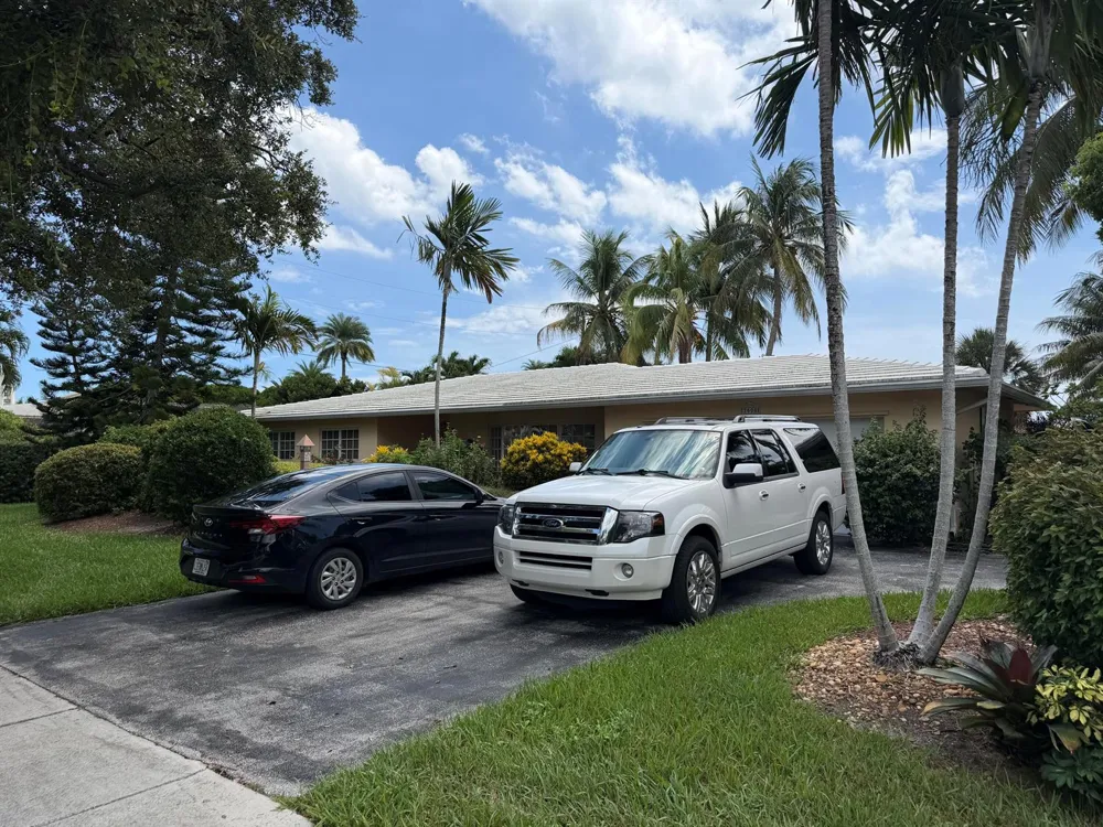 2600 NE 36TH STREET Lighthouse Point, FL 33064