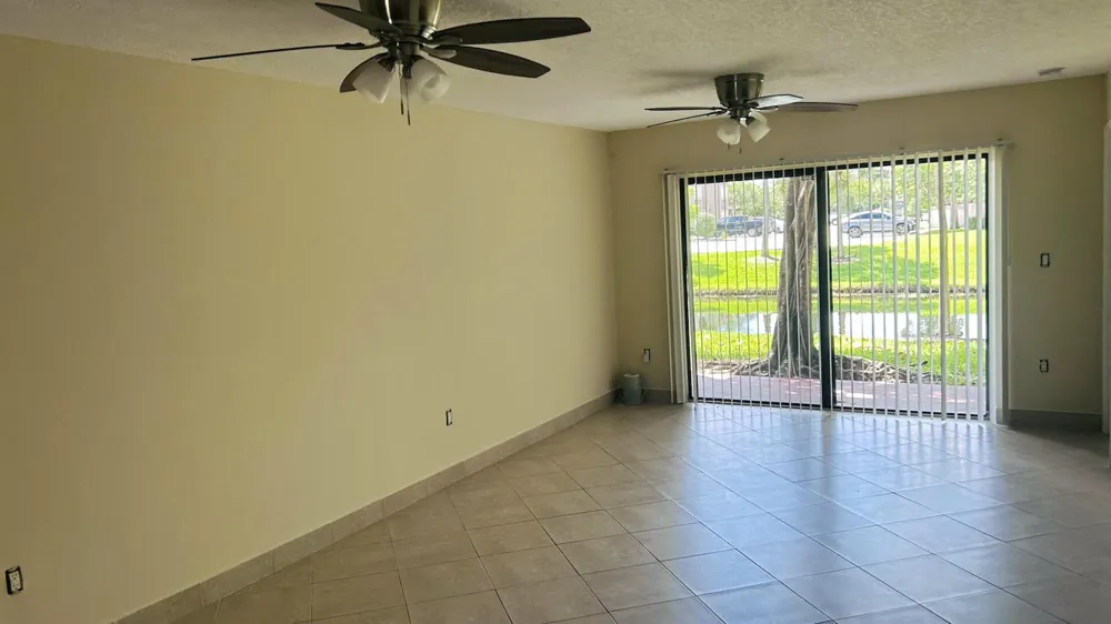 9938 Nob Hill Lane #9938 Sunrise, FL 33351