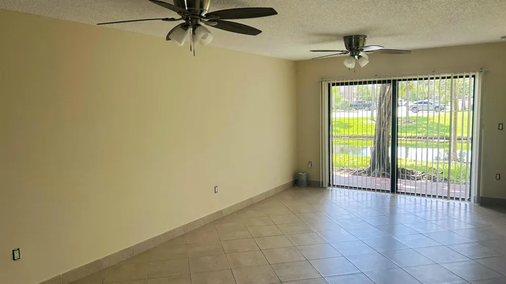 9938 Nob Hill Lane #9938 Sunrise, FL 33351