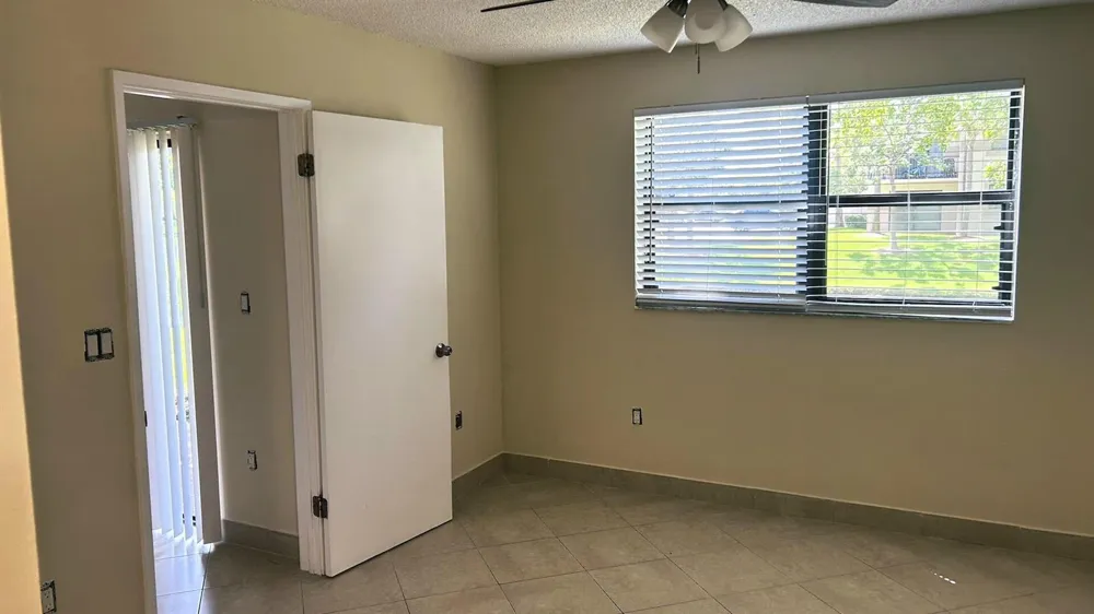 9938 Nob Hill Lane #9938 Sunrise, FL 33351