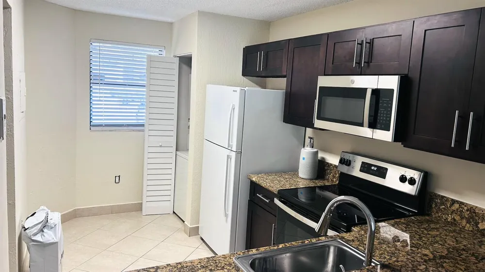 9938 Nob Hill Lane #9938 Sunrise, FL 33351