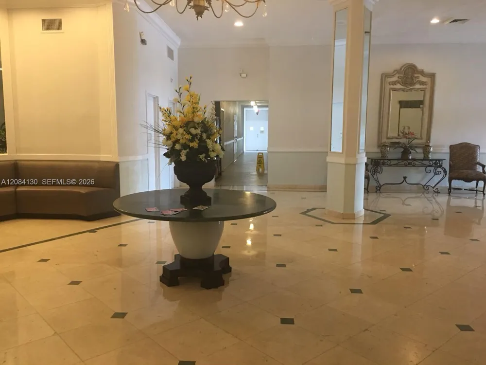 1351 NE Miami Gardens Dr #1425E Miami, FL 33179