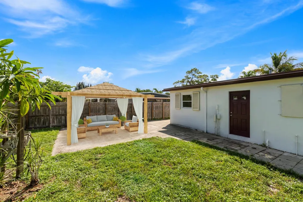 5581 CALICO ROAD West Palm Beach, FL 33415