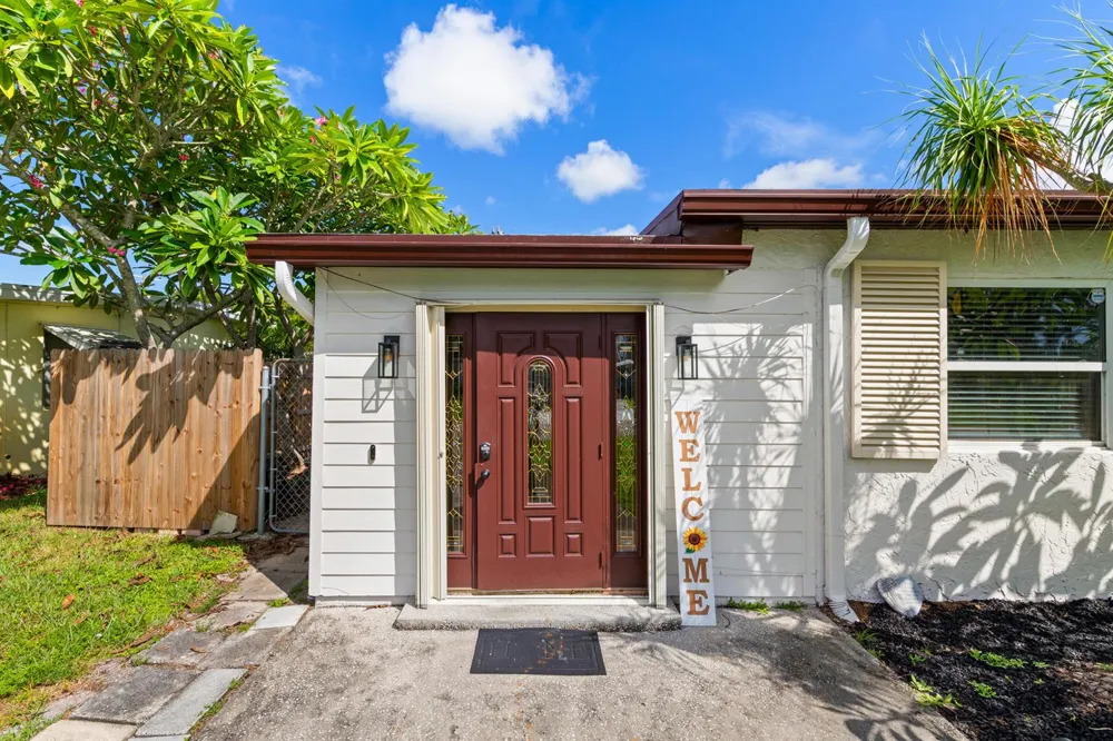5581 CALICO ROAD West Palm Beach, FL 33415