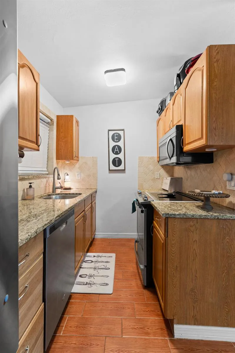 5581 CALICO ROAD West Palm Beach, FL 33415