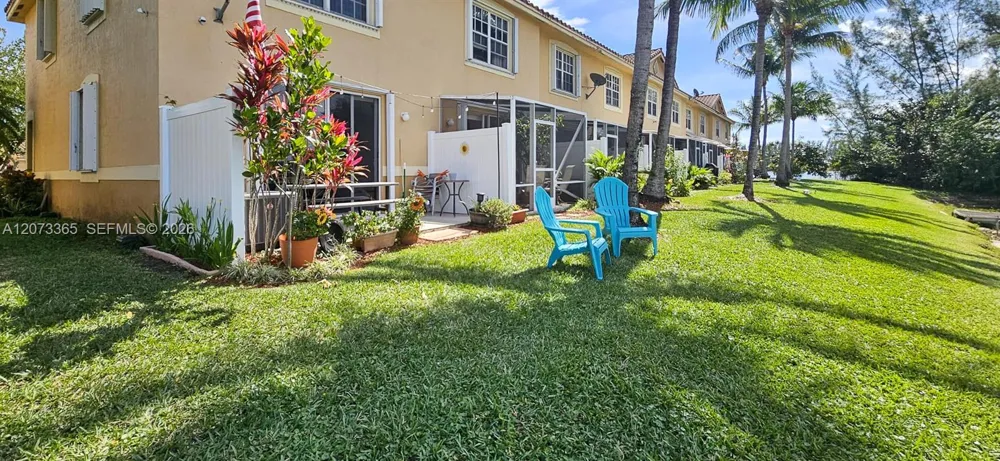 4135 Crystal Lake Dr Deerfield Beach, FL 33064