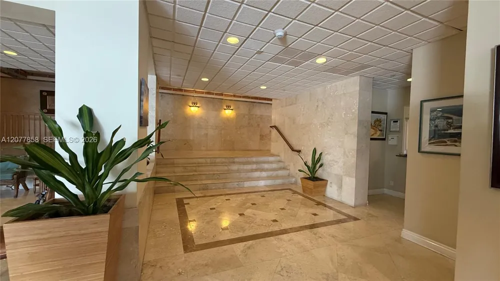 2100 S Ocean Dr #5B Fort Lauderdale, FL 33316