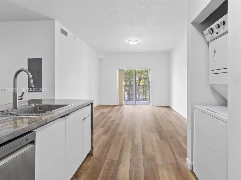 7280 NW 114th Ave #201-8 Doral, FL 33178
