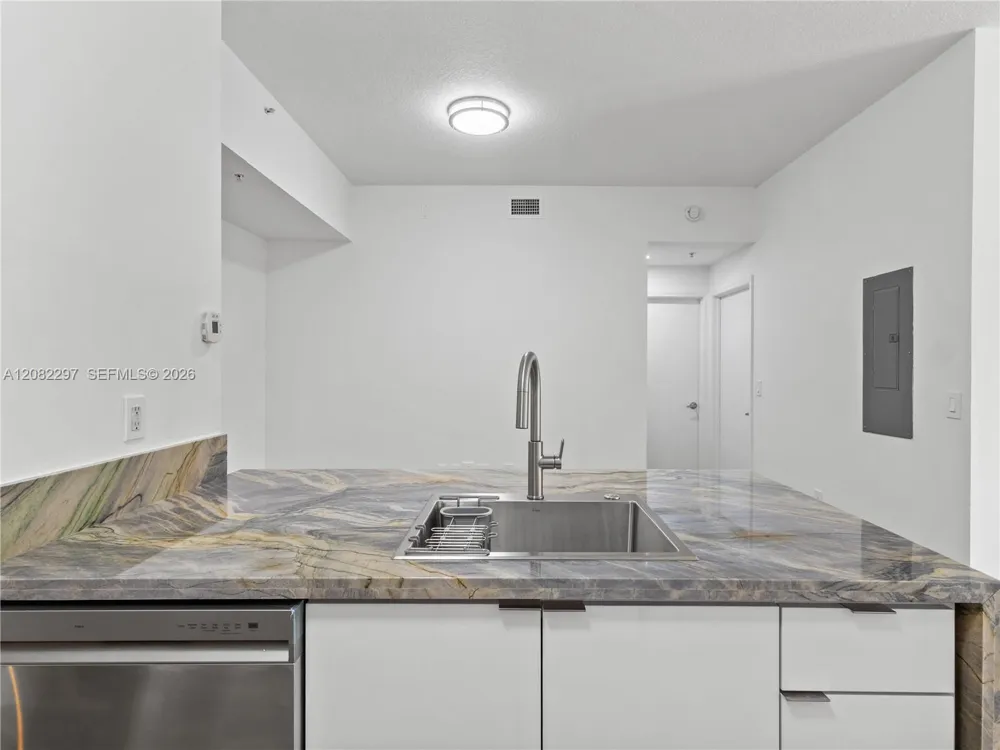 7280 NW 114th Ave #201-8 Doral, FL 33178