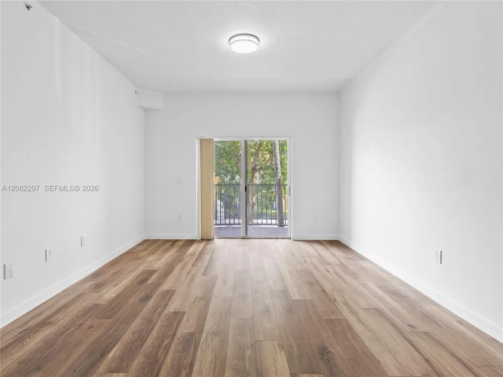 7280 NW 114th Ave #201-8 Doral, FL 33178