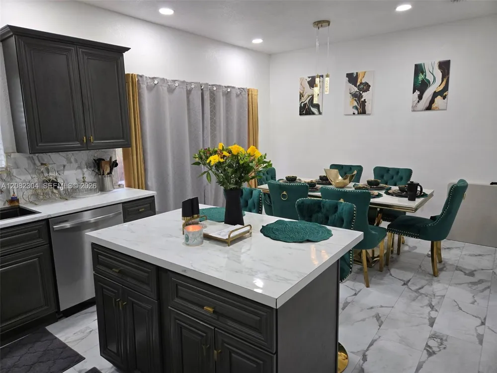 3031 SE 17th Ave #0 Homestead, FL 33035