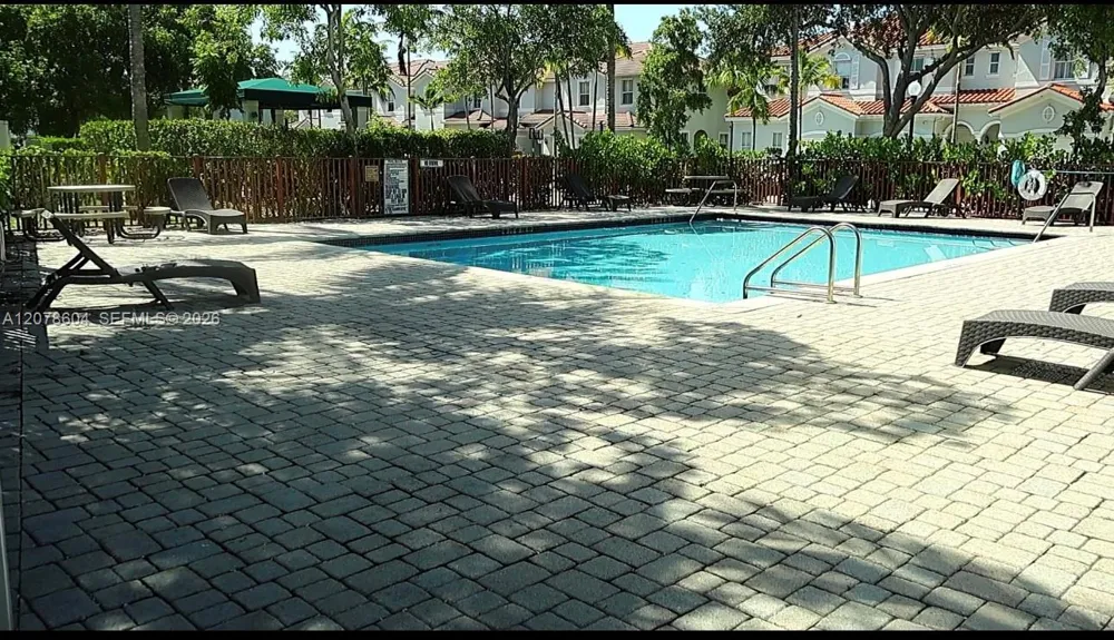 1035 NE 207th Ter Miami, FL 33179