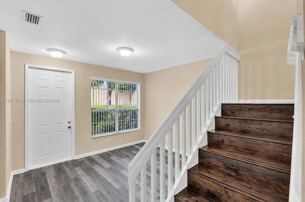 3222 NW 31st Ter Oakland Park, FL 33309