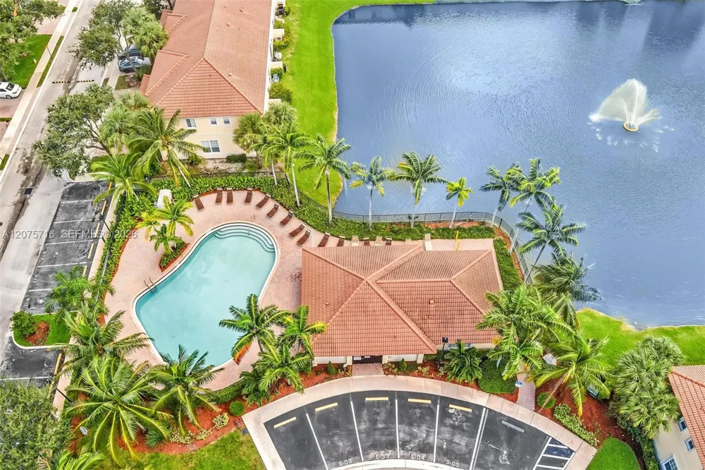 3222 NW 31st Ter Oakland Park, FL 33309