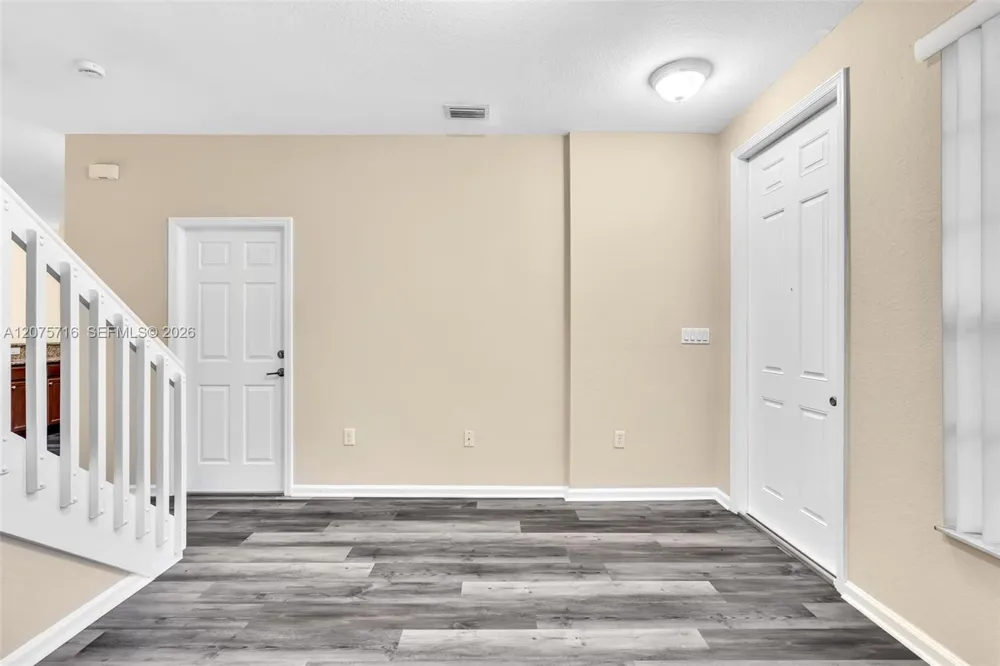3222 NW 31st Ter Oakland Park, FL 33309