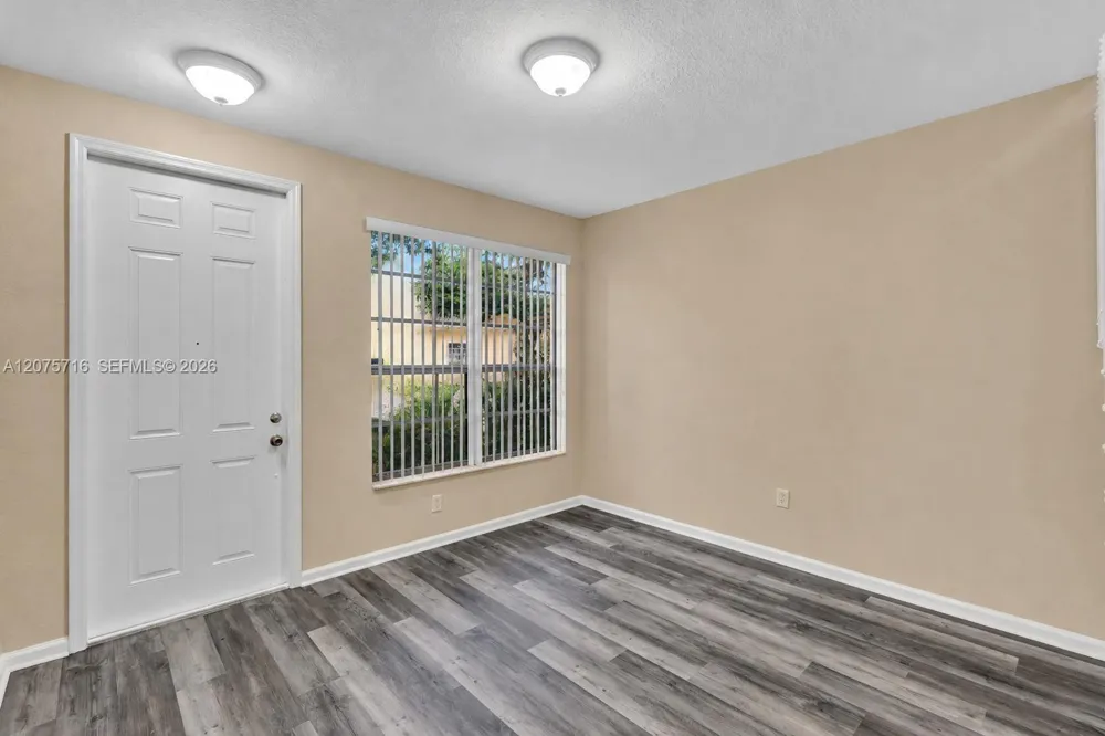 3222 NW 31st Ter Oakland Park, FL 33309