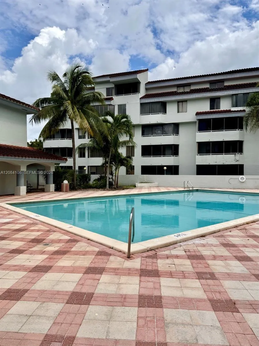 8335 SW 152nd Ave #B-303 Miami, FL 33193