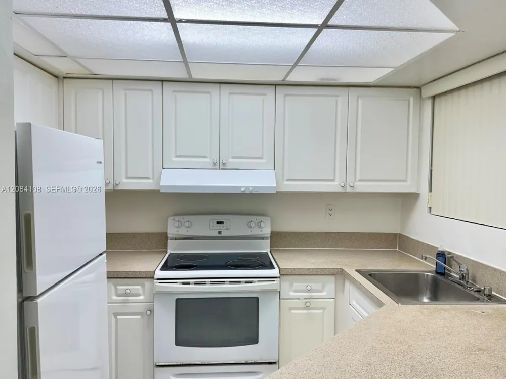 8335 SW 152nd Ave #B-303 Miami, FL 33193