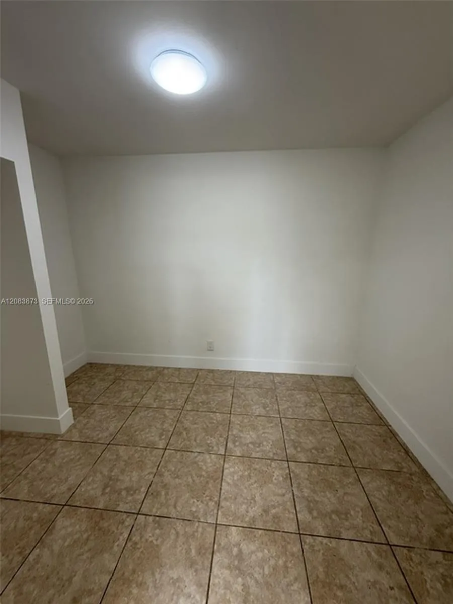 6609 SW 1st Ct Pembroke Pines, FL 33023