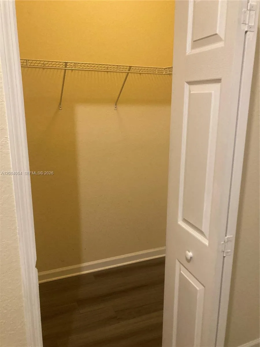 11503 NW 89th St #215 Doral, FL 33178