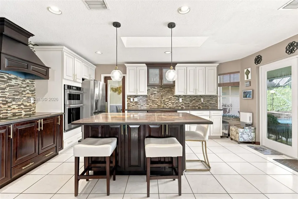 14712 SW 139th Ct Miami, FL 33186