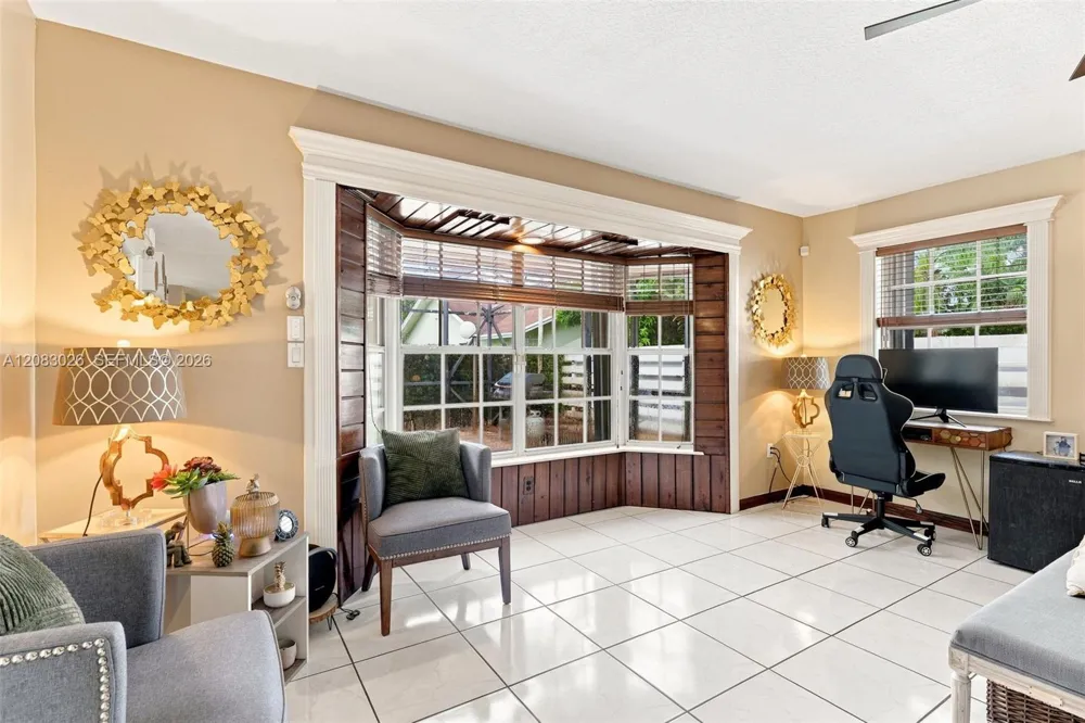 14712 SW 139th Ct Miami, FL 33186