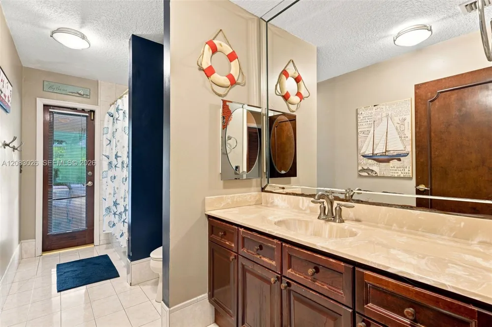 14712 SW 139th Ct Miami, FL 33186