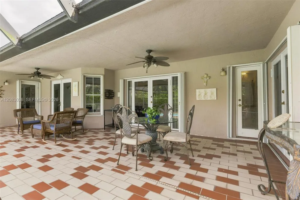 14712 SW 139th Ct Miami, FL 33186