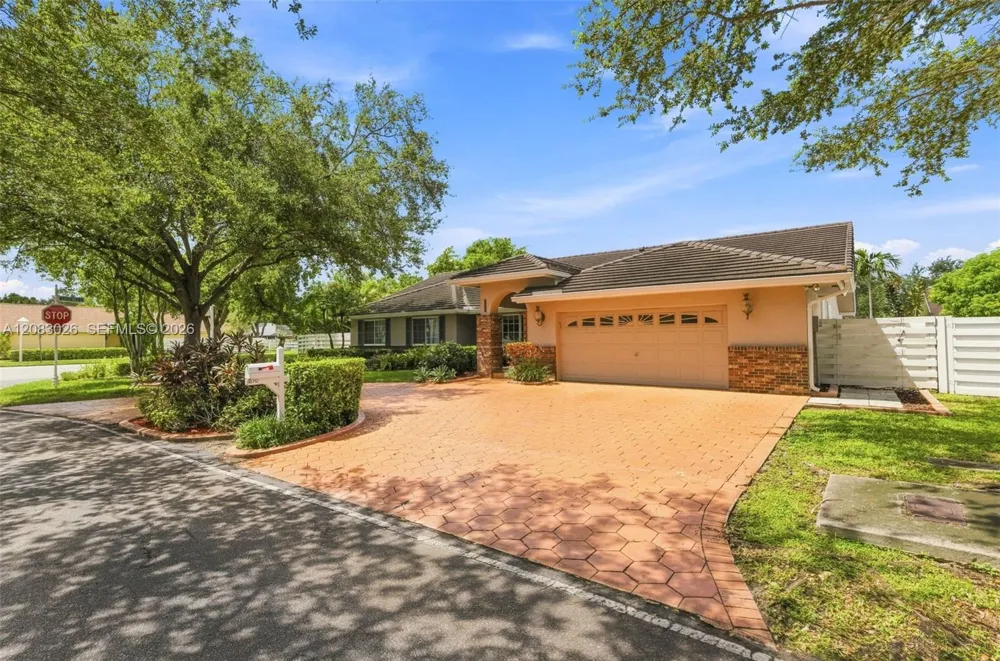 14712 SW 139th Ct Miami, FL 33186