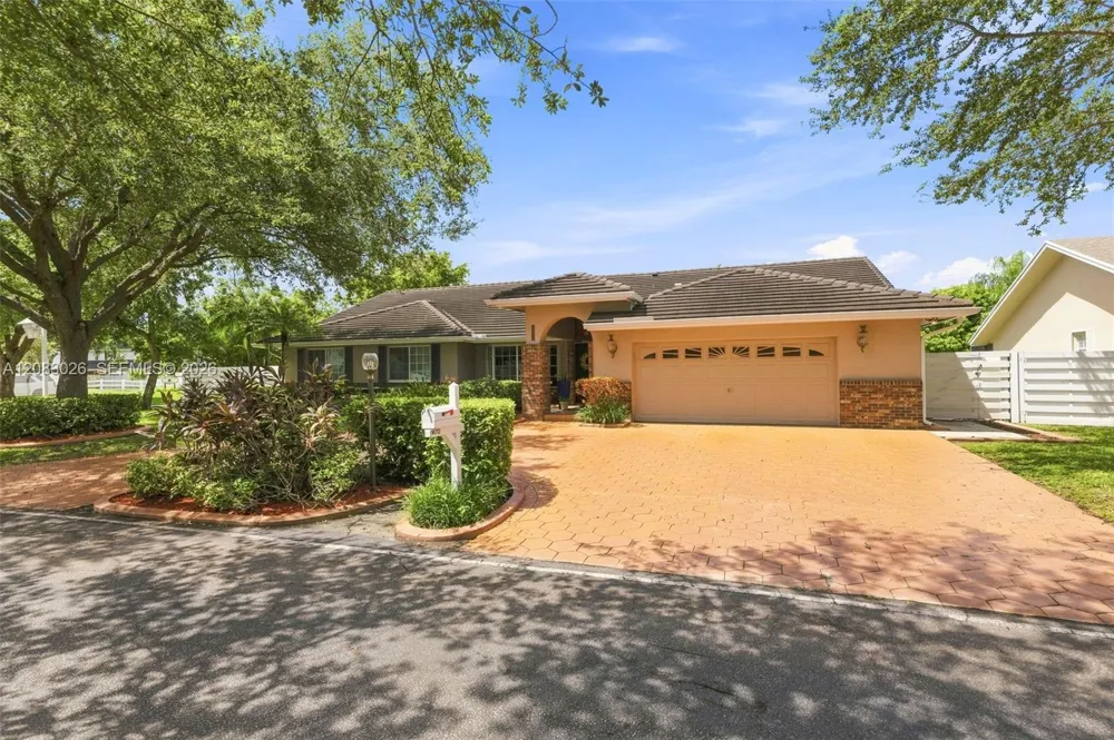 14712 SW 139th Ct Miami, FL 33186