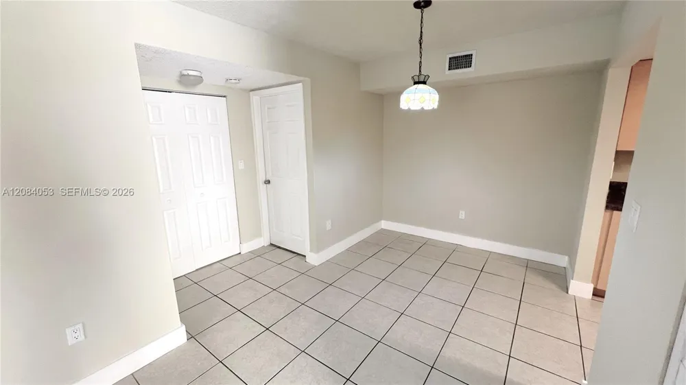 686 NW 114th Ave #101 Sweetwater, FL 33172