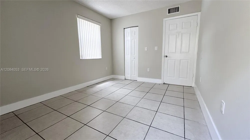 686 NW 114th Ave #101 Sweetwater, FL 33172
