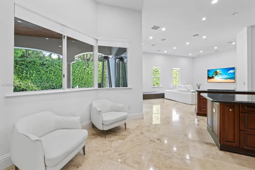 8095 SW 187th St Cutler Bay, FL 33157