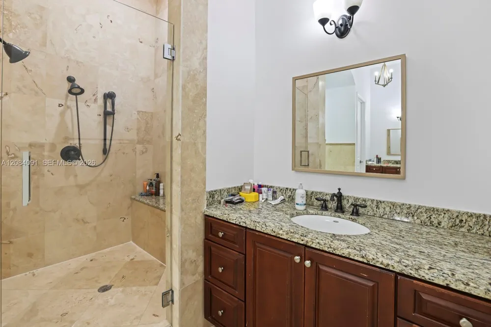 8095 SW 187th St Cutler Bay, FL 33157