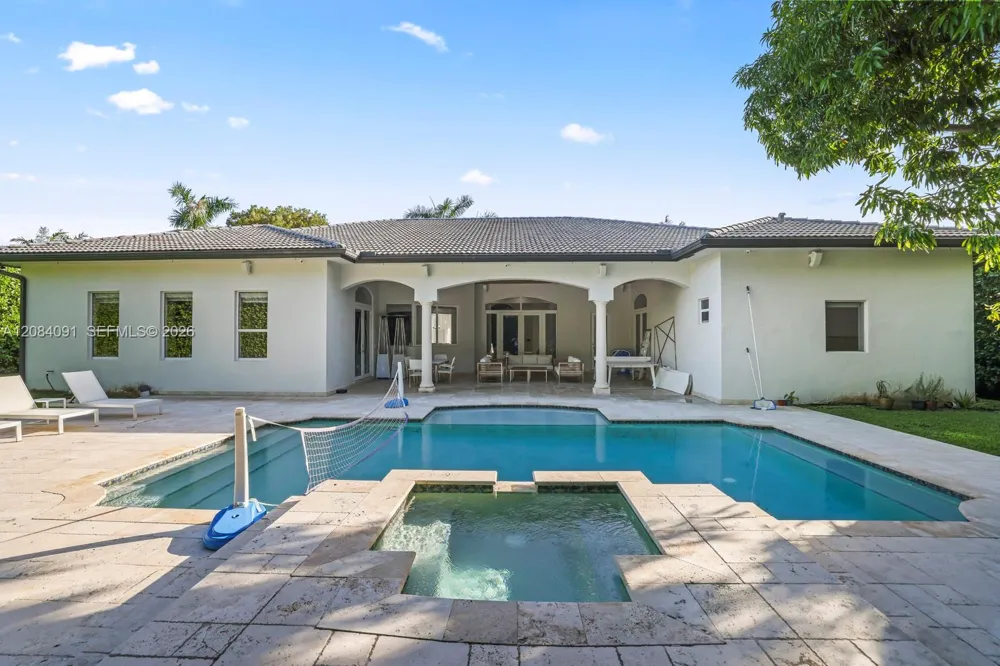 8095 SW 187th St Cutler Bay, FL 33157