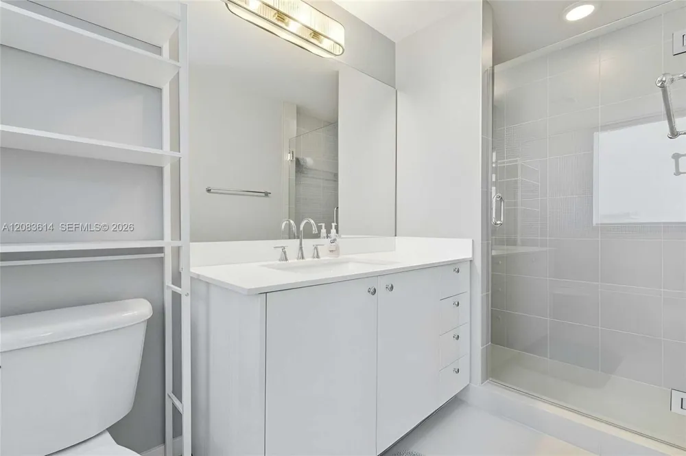 60 SW 13th St #3800 Miami, FL 33130