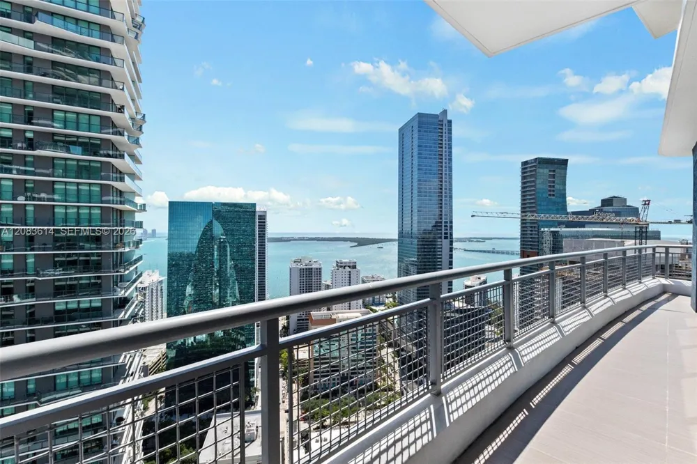 60 SW 13th St #3800 Miami, FL 33130