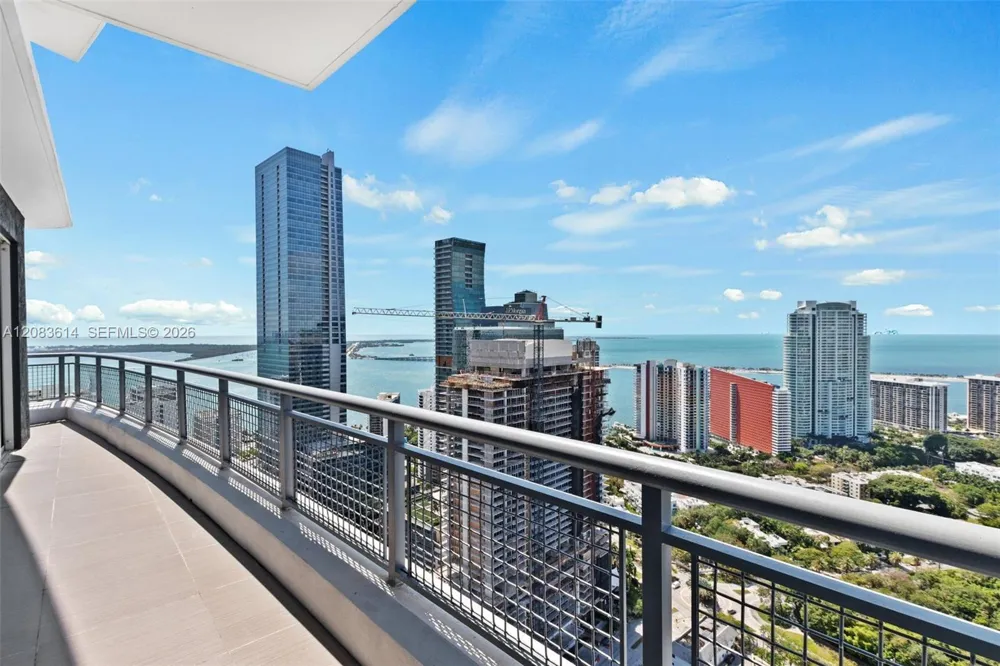60 SW 13th St #3800 Miami, FL 33130