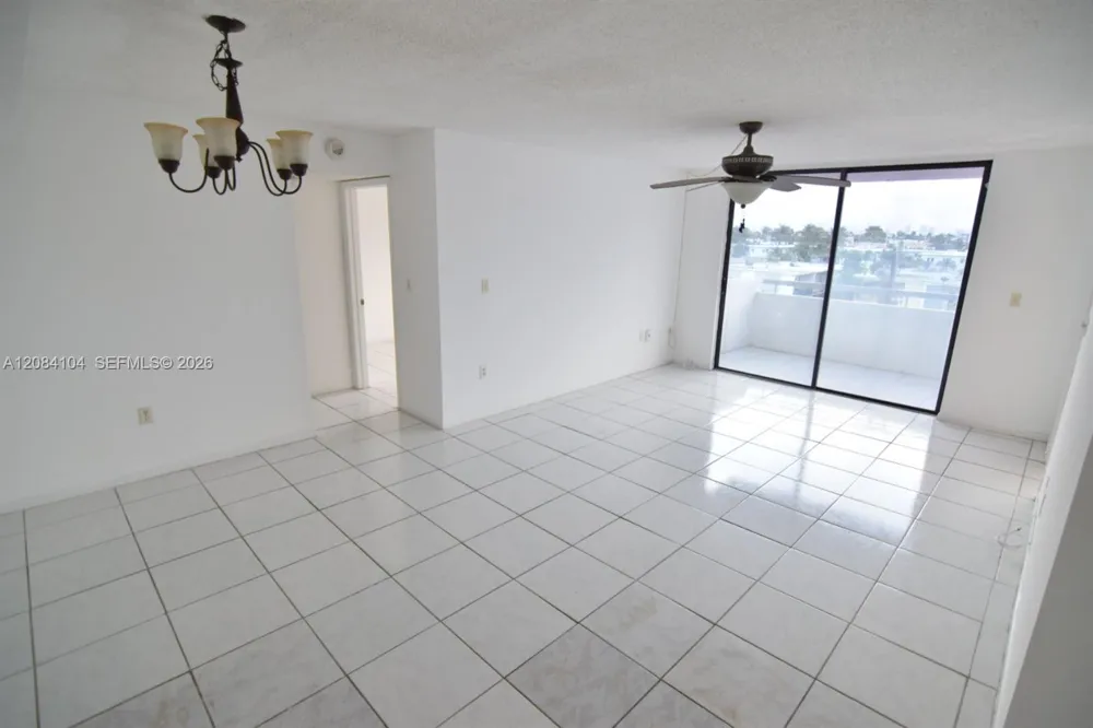 7300 Wayne Ave #419 Miami Beach, FL 33141