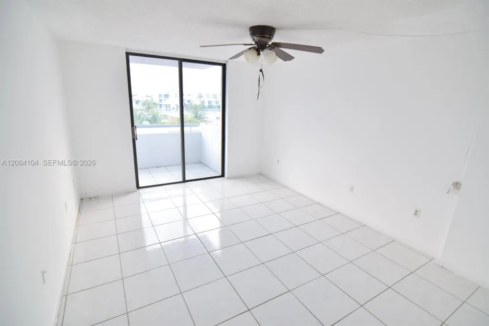 7300 Wayne Ave #419 Miami Beach, FL 33141