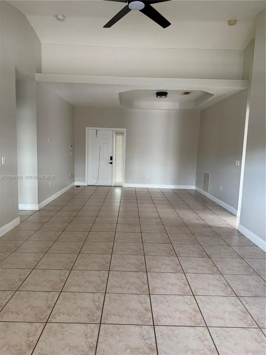 15457 SW 150th St #15457 Miami, FL 33196